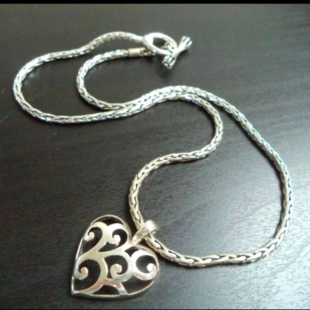 VINTAGE ESTATE HEAVY SILVER TONE HEART 20" NECKLACE - Picture 1 of 1
